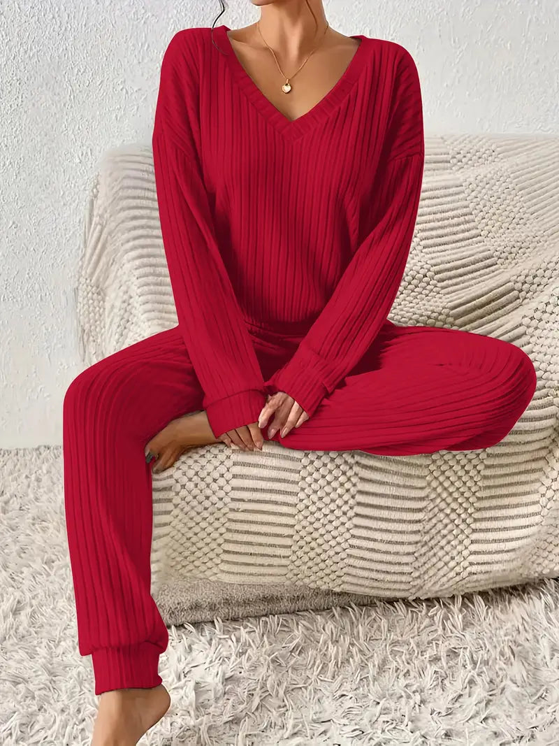 Perle | Ensemble deux pièces d'intérieur à col en V pour femme - Image 5