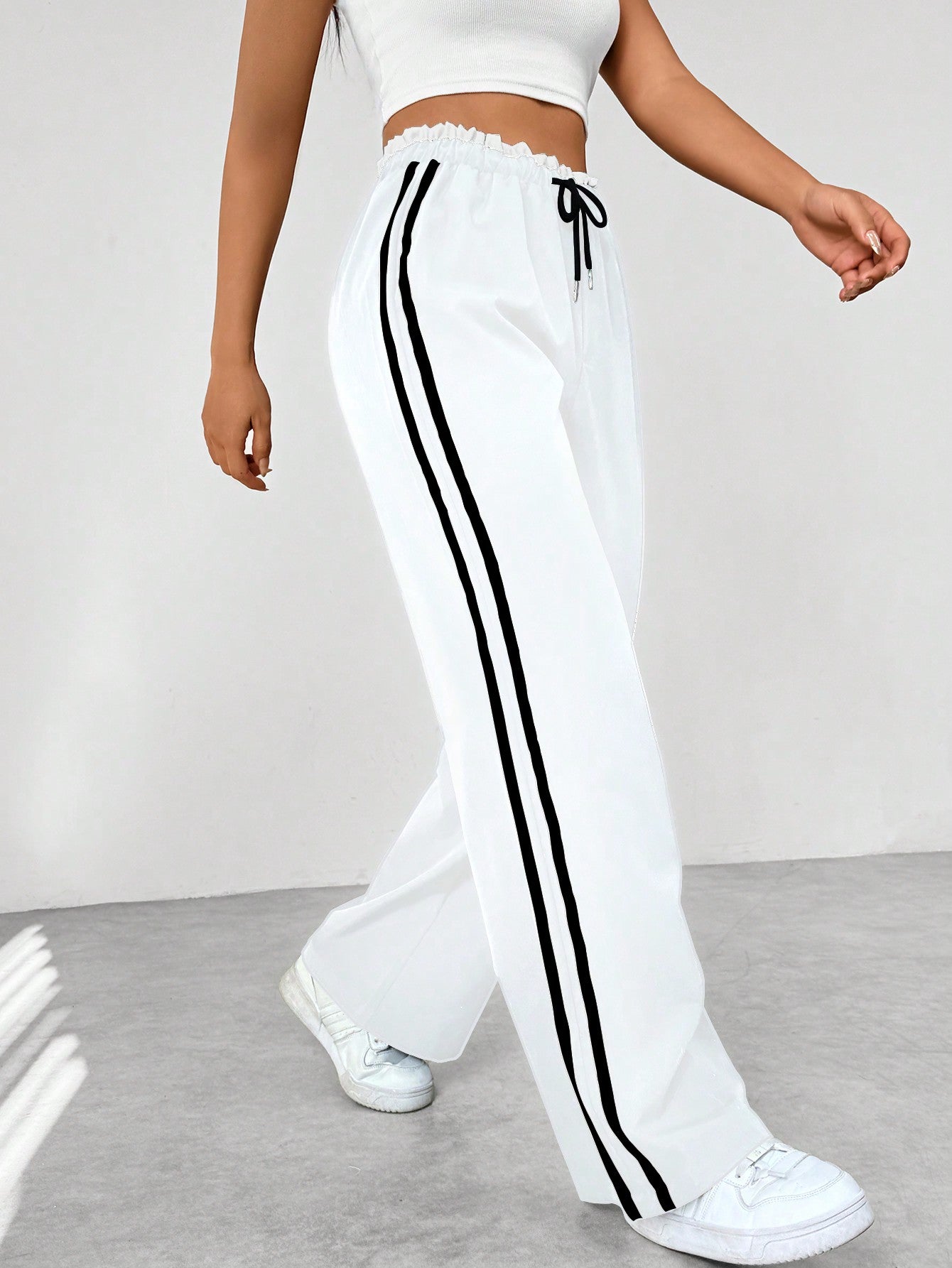 Yara | Pantalon à jambe large élégant et confortable - Image 4