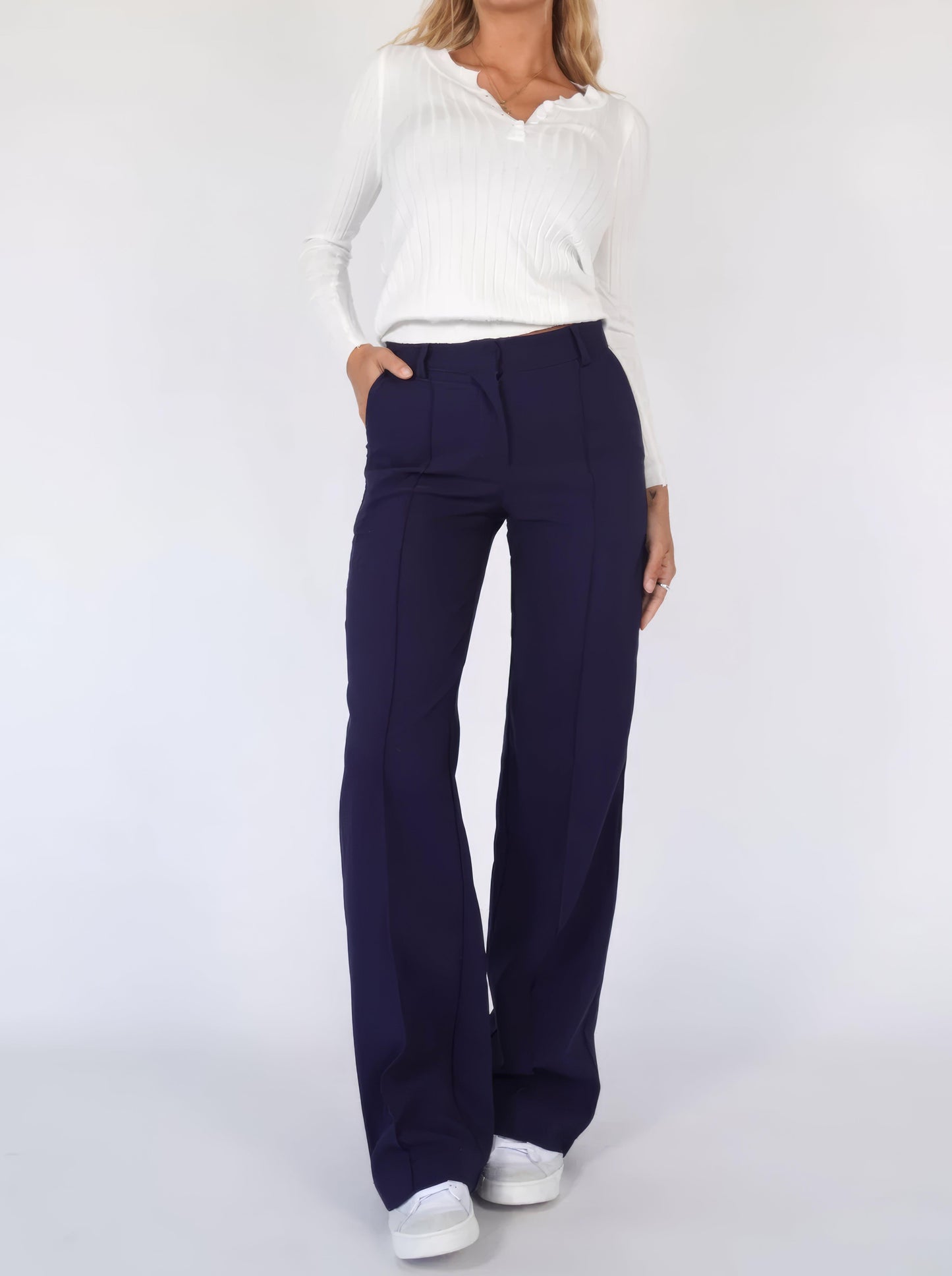 Éléa | Pantalon élégant à taille haute et à jambe large - Coupe ajustée - Image 10