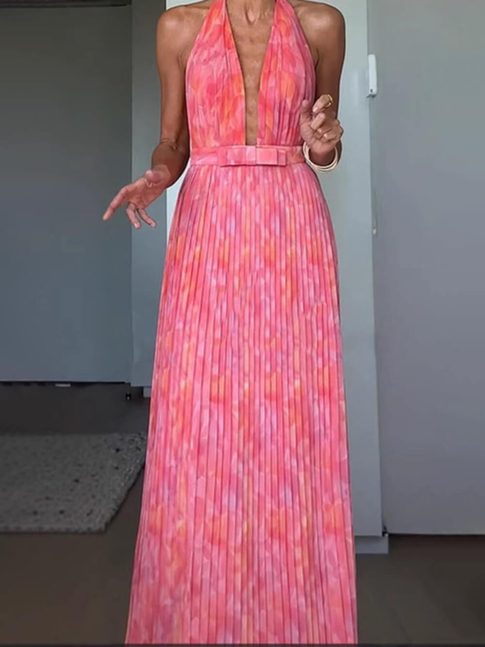 Audrey | Robe élégante à col rose pour les occasions spéciales - Image 2