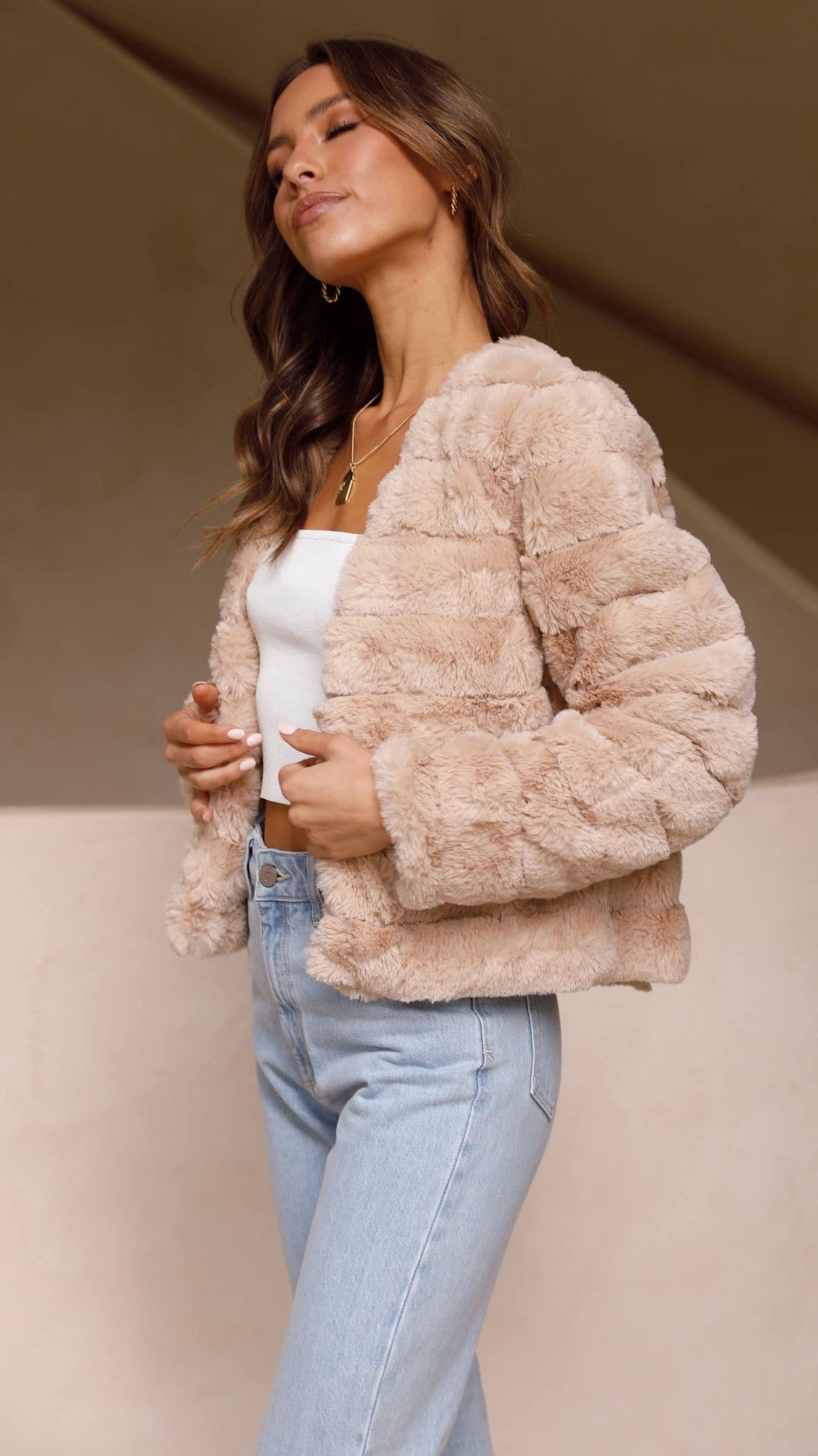 Janine | Veste Courte Femme Ouverte Devant - Image 36