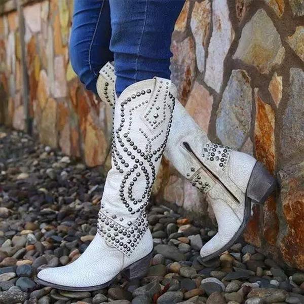 Océane | Bottes hautes - Cuir vieilli stylé - Détails de rivets audacieux - Image 3