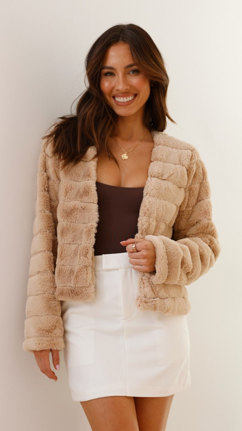 Janine | Veste Courte Femme Ouverte Devant - Image 35