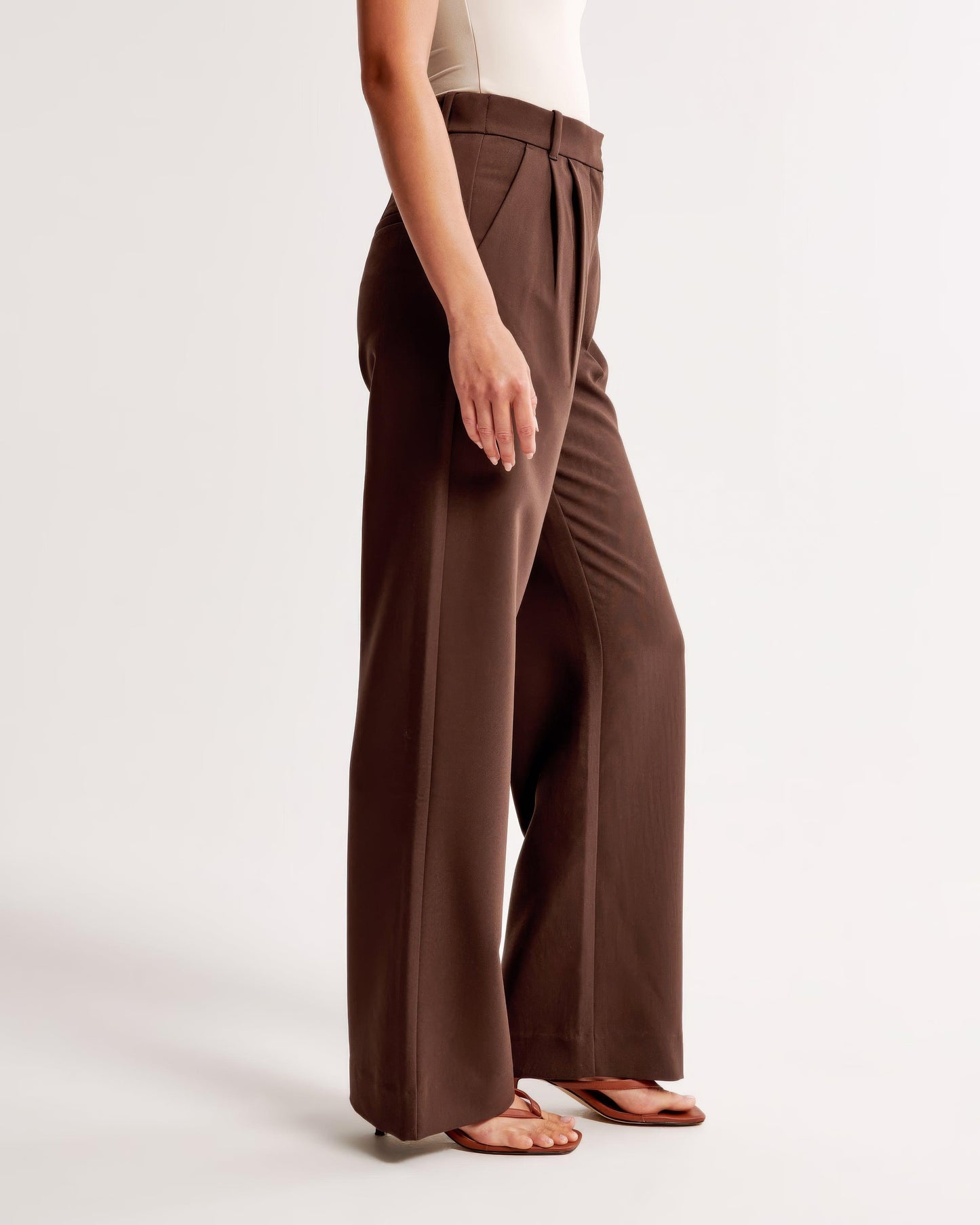 Delia | Pantalon taille haute à jambe ajustée pour une élégance sans faille - Image 23