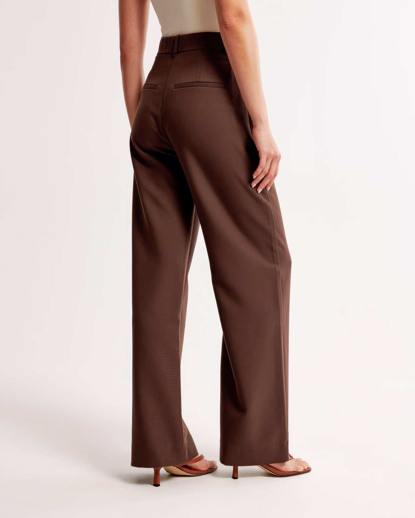 Delia | Pantalon taille haute à jambe ajustée pour une élégance sans faille - Image 24