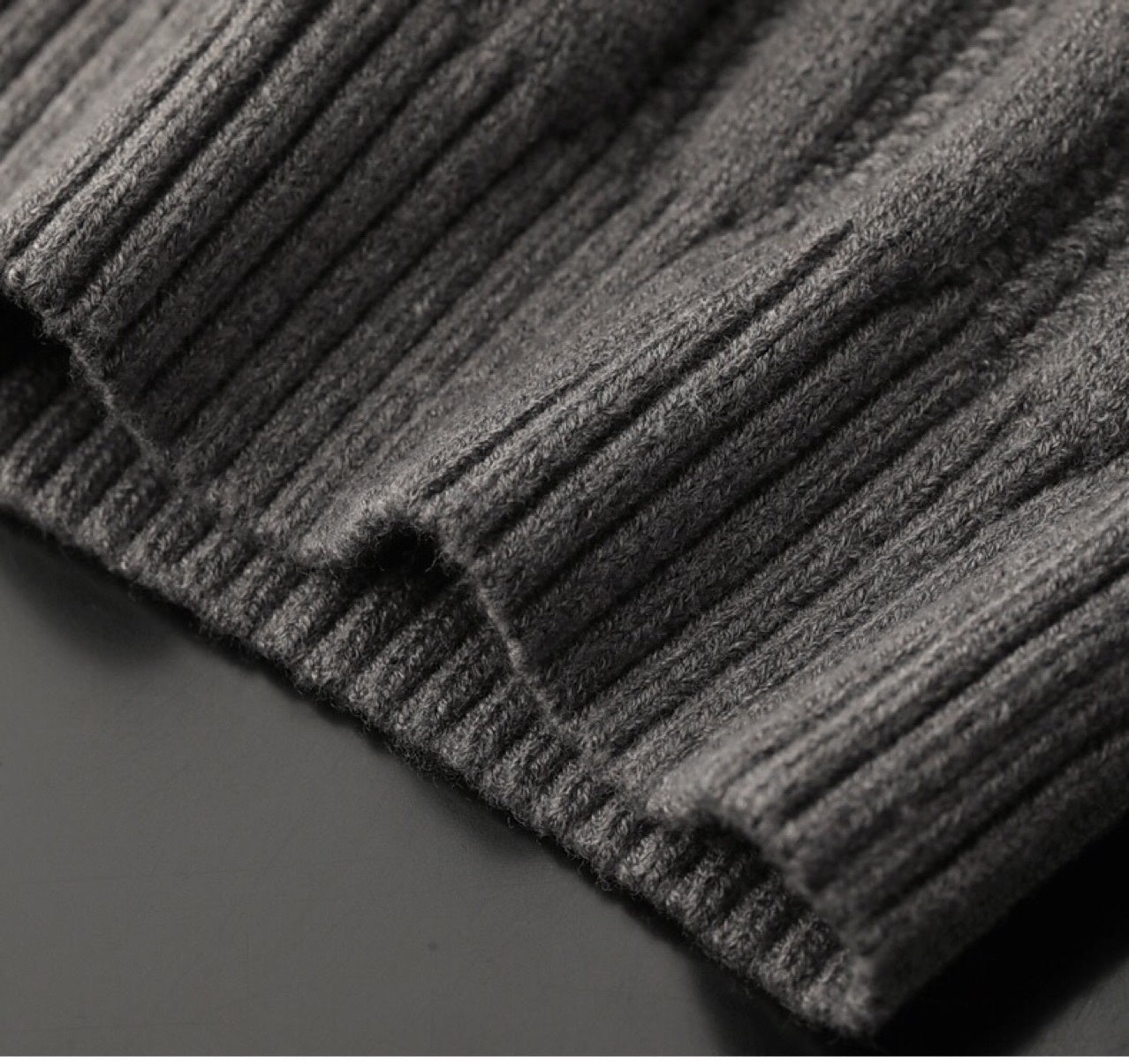 Lyès | Pull Homme Col Rond Boutonné - Image 8