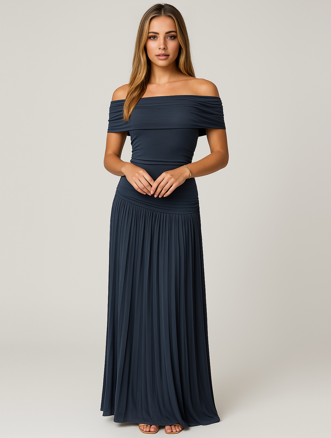 Ilona | Robe longue élégante à épaules découvertes - Image 7
