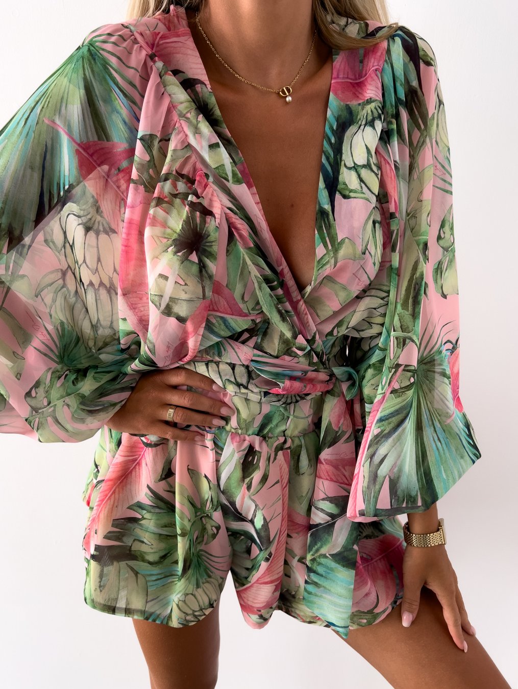Shaïna | Ensemble d'été deux pièces short et chemisier Flowy pour femmes - Image 3