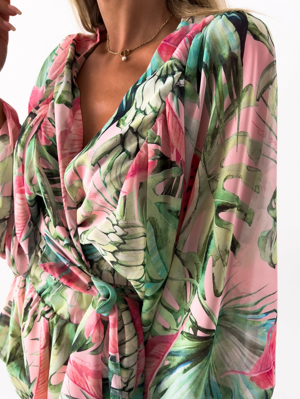 Shaïna | Ensemble d'été deux pièces short et chemisier Flowy pour femmes - Image 4