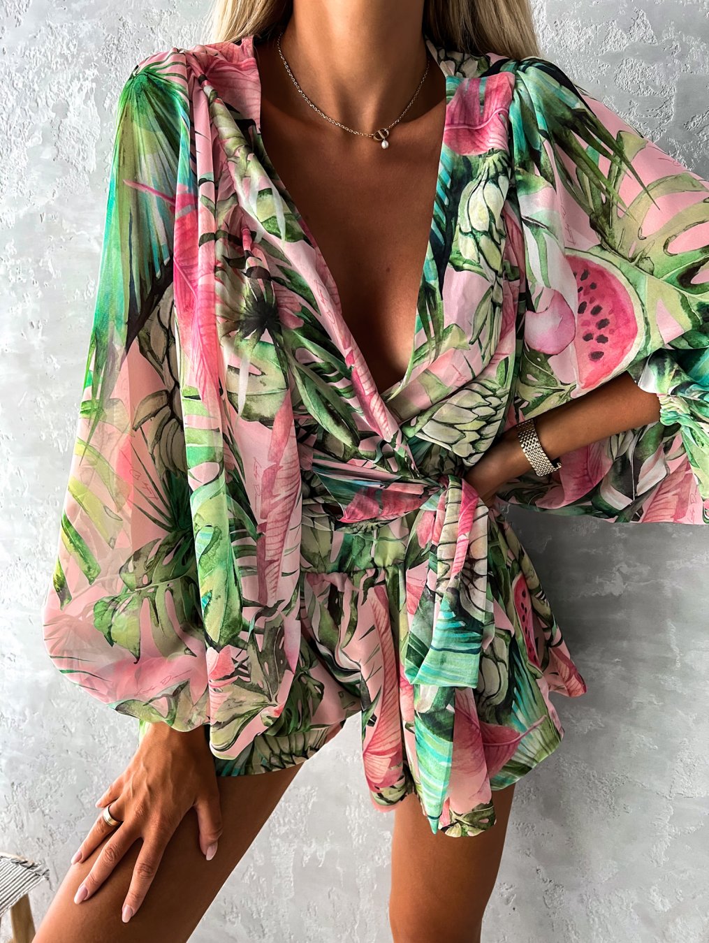 Shaïna | Ensemble d'été deux pièces short et chemisier Flowy pour femmes - Image 5