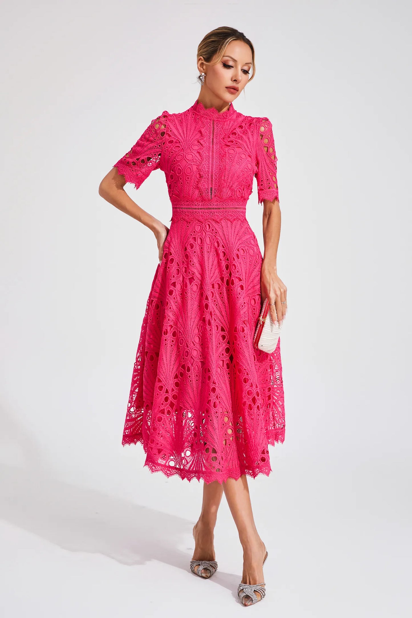 Mélanie | Robe midi élégante en dentelle pour femmes - Image 4