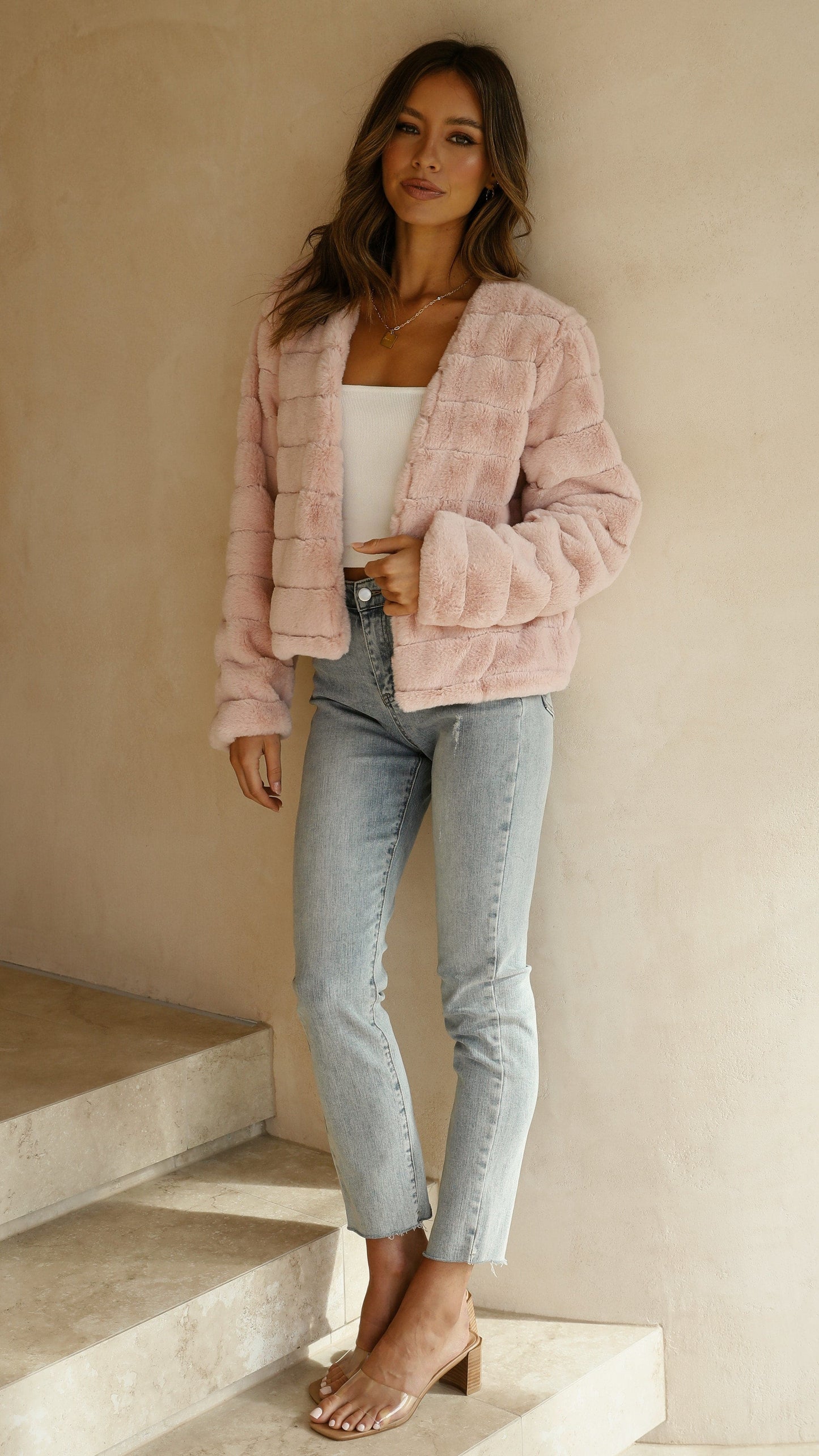 Janine | Veste Courte Femme Ouverte Devant - Image 30