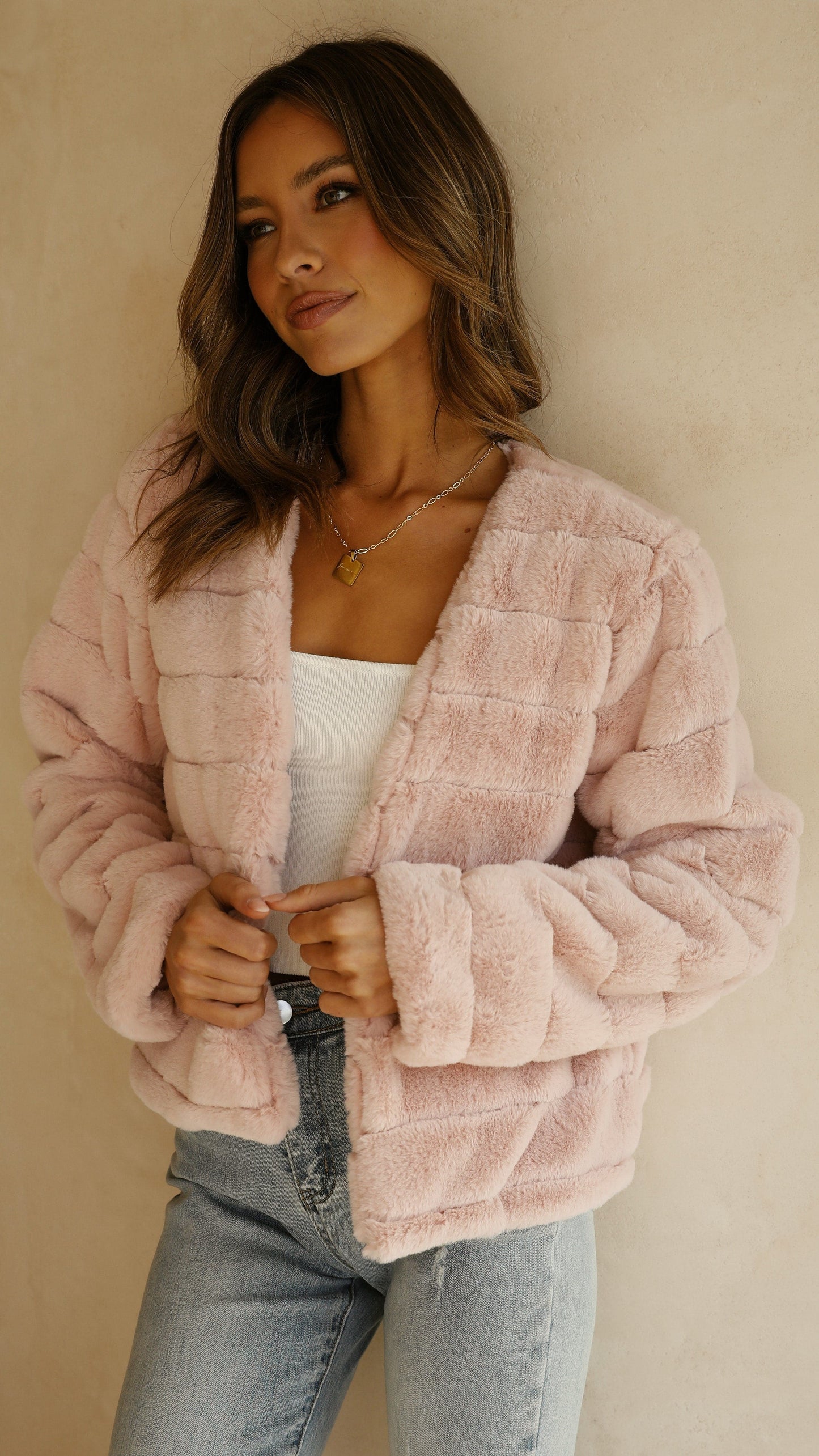 Janine | Veste Courte Femme Ouverte Devant - Image 29