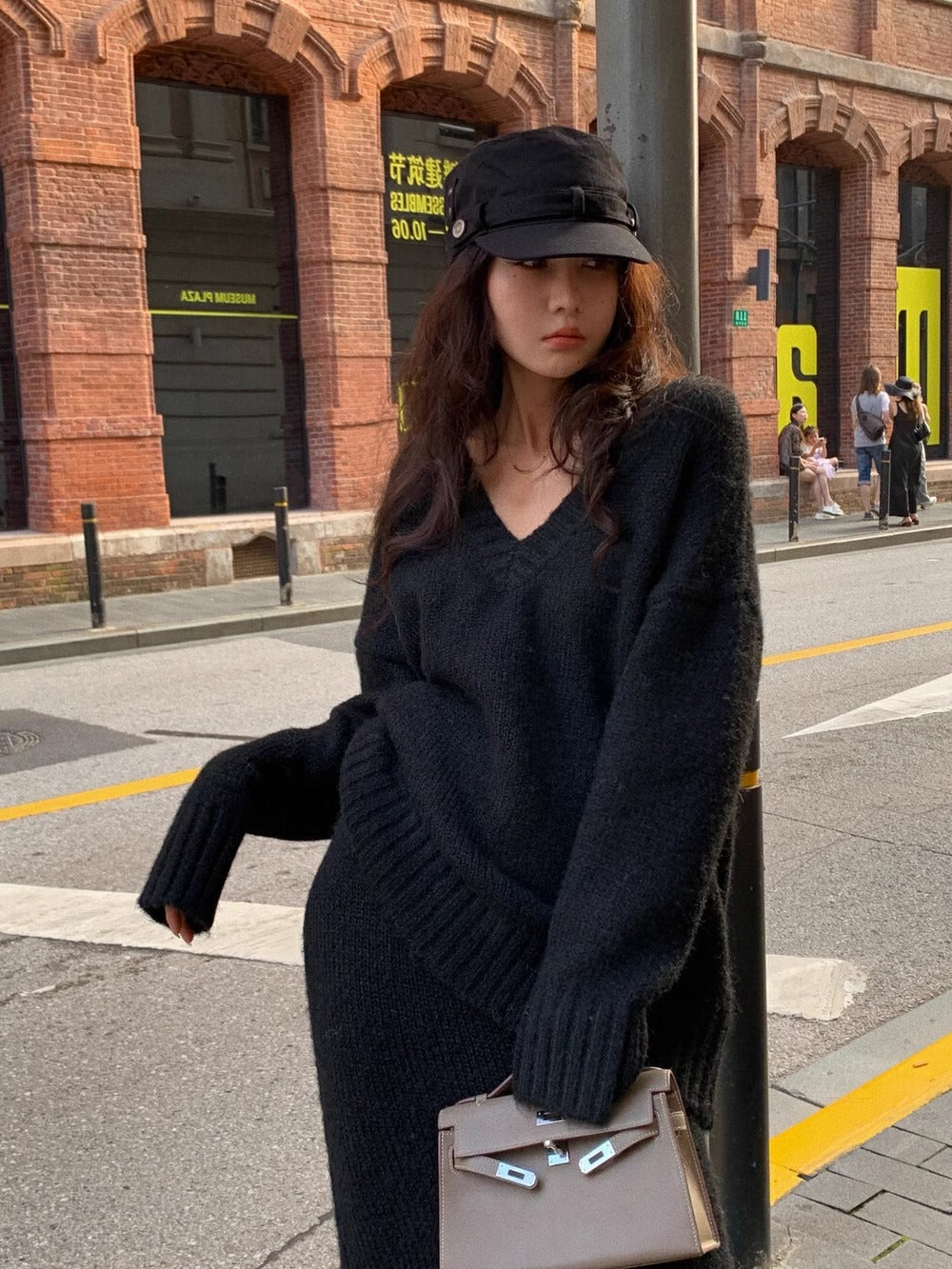 Joëlle | Ensemble jupe et pull en tricot pour femme - Image 11