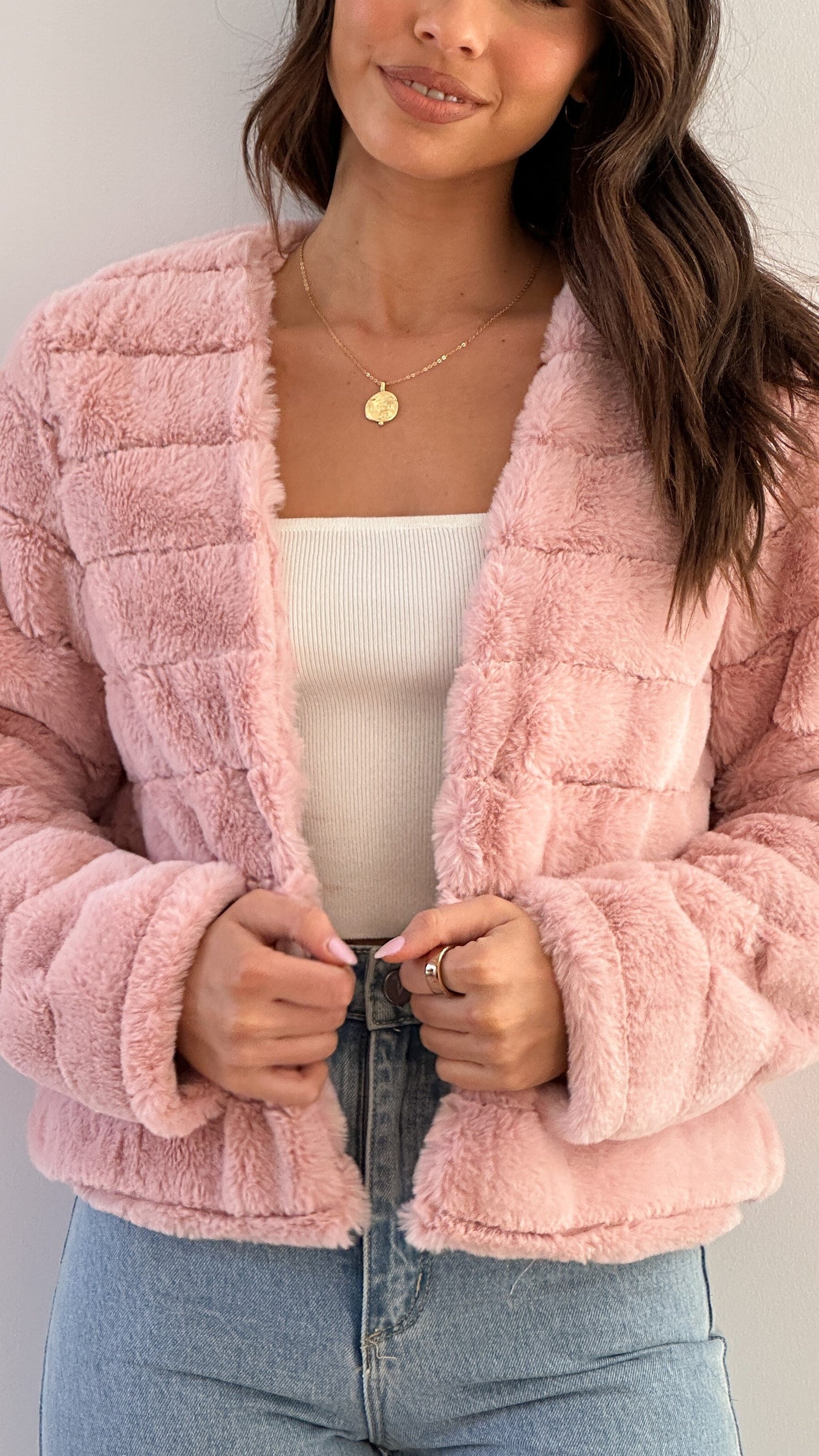Janine | Veste Courte Femme Ouverte Devant - Image 23