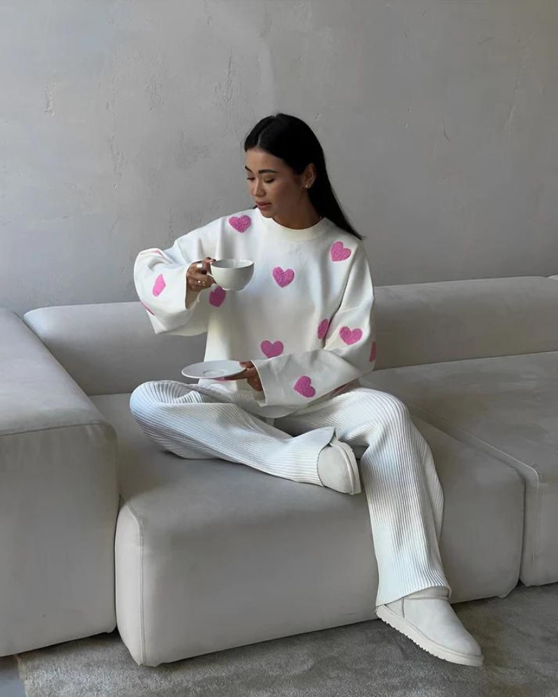 Édith | Pull ample à col rond pour femme - Image 10