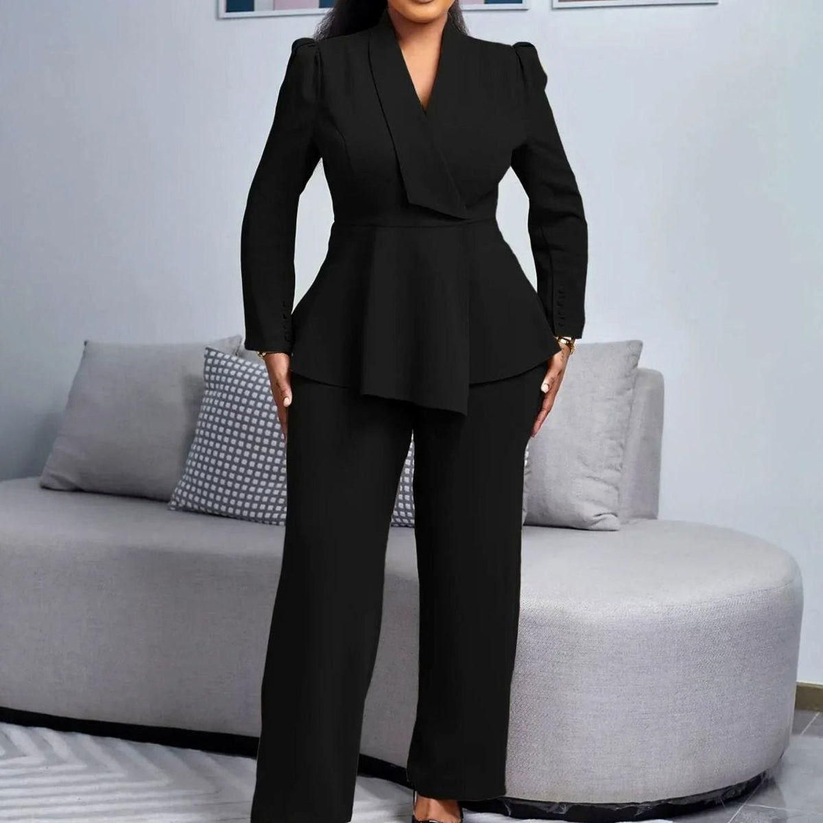 Buksesæt til damer med peplum-blazer og vide ben