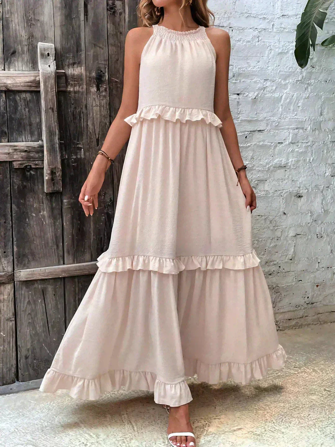 Brigitte | Robe sans manches élégante à bordures à volants pour toutes les occasions - Image 5
