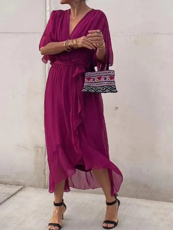 Julie | Élégante robe en soie à col en V souple - Image 8