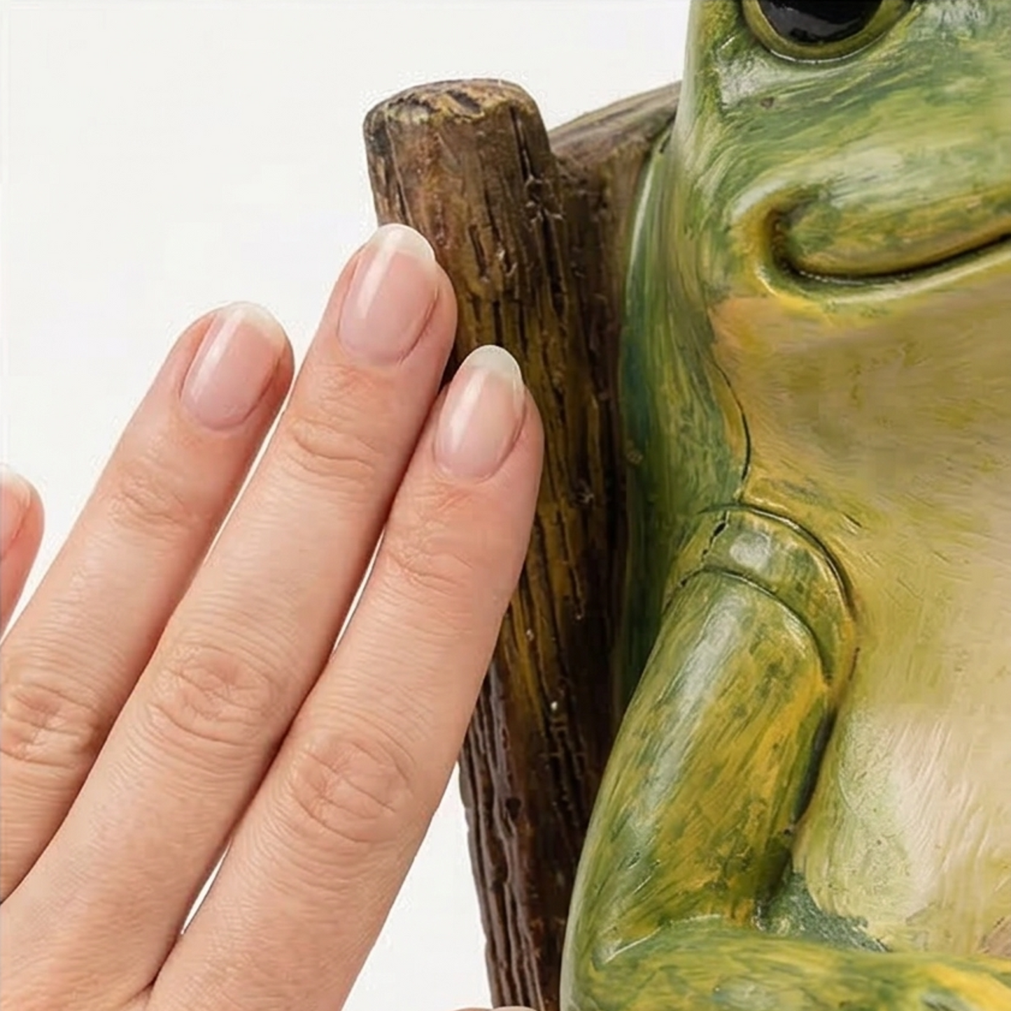 Glowfrog™ – Lysende Havefrø i Gyngestol
