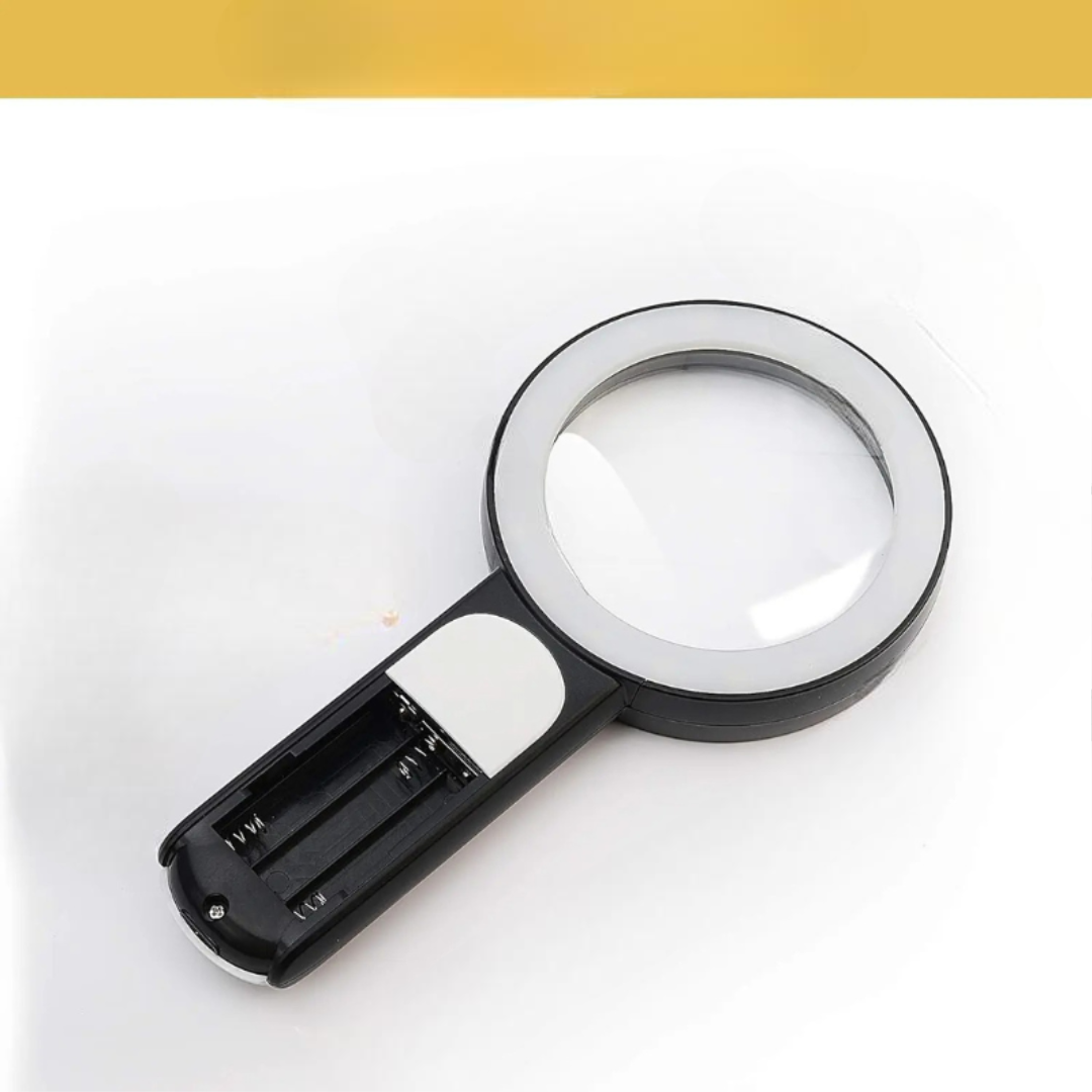 Professionel LED Forstørrelsesglas – Ergonomisk Optisk Værktøj til Entusiaster og Ældre – Perfekt til Stilfuld Afslapning med Favoritlæsning eller Hobbyer