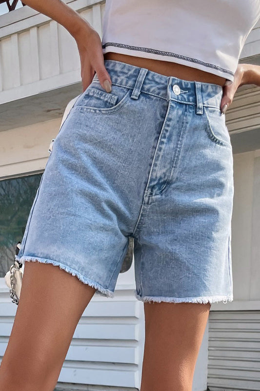 Mélanie | Short en denim français de couleur unie à ourlet brut pour femmes - Image 1