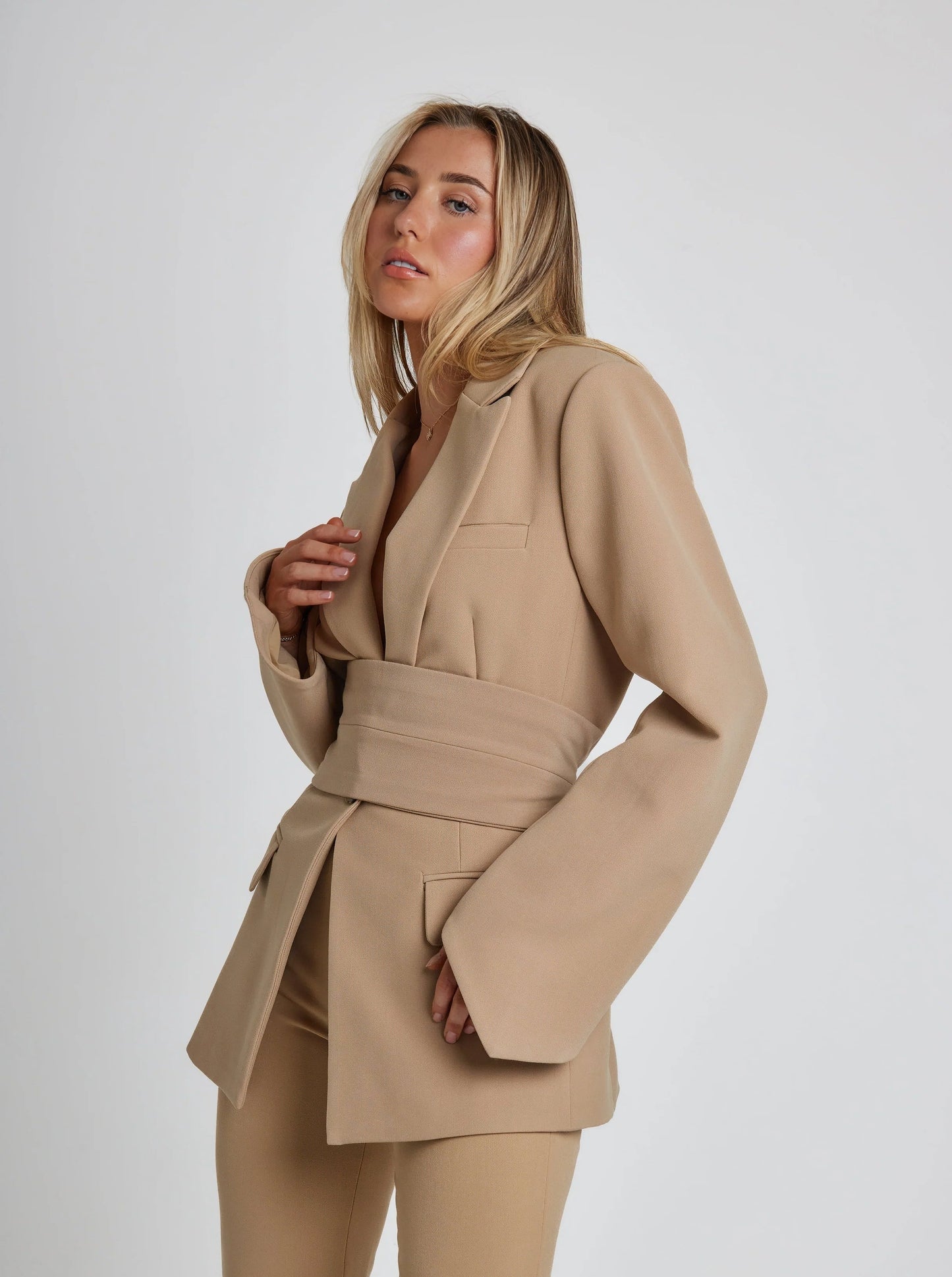 Shayna | Blazer Ceinturé Femme - Image 5