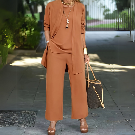 Altivaro | Ensemble 3 pièces élégant pour la femme moderne - Image 1