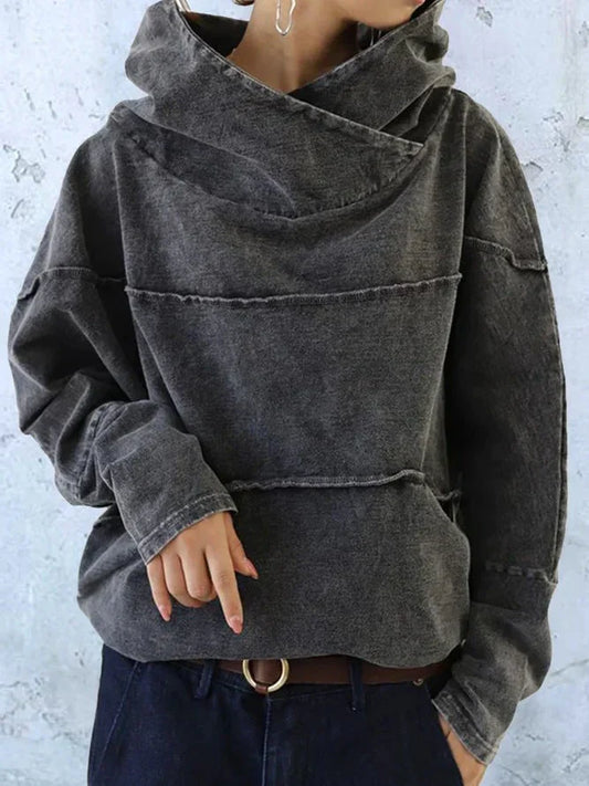 Chloé | Chandail à capuchon surdimensionné et douillet à col cheminée - Image 1