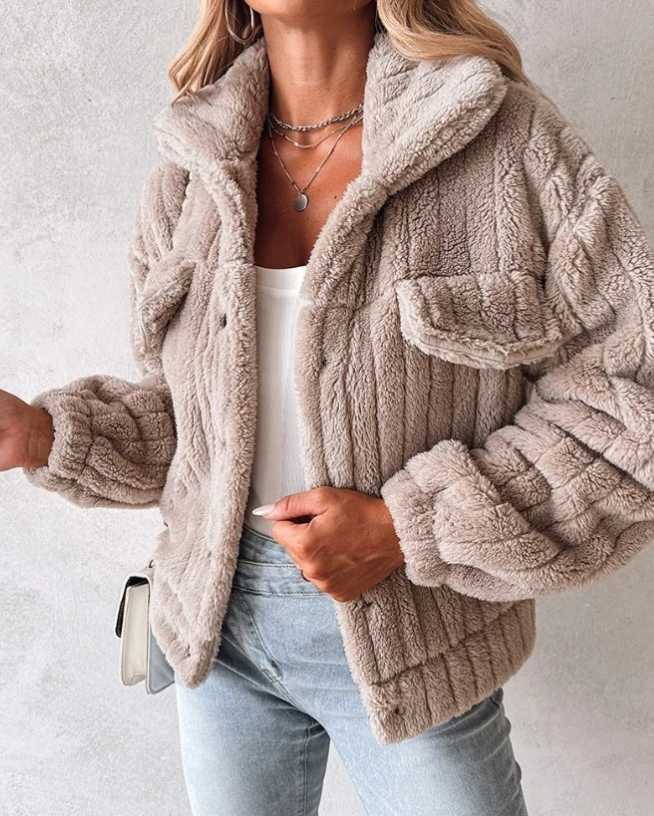 Nina | Veste Sherpa Boutonnée pour Femme - Image 5
