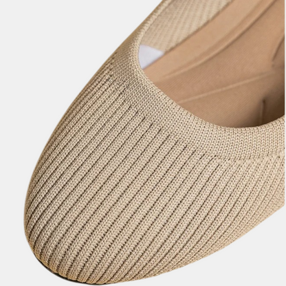 Émilie | Des chaussures plates simples et confortables - Image 2