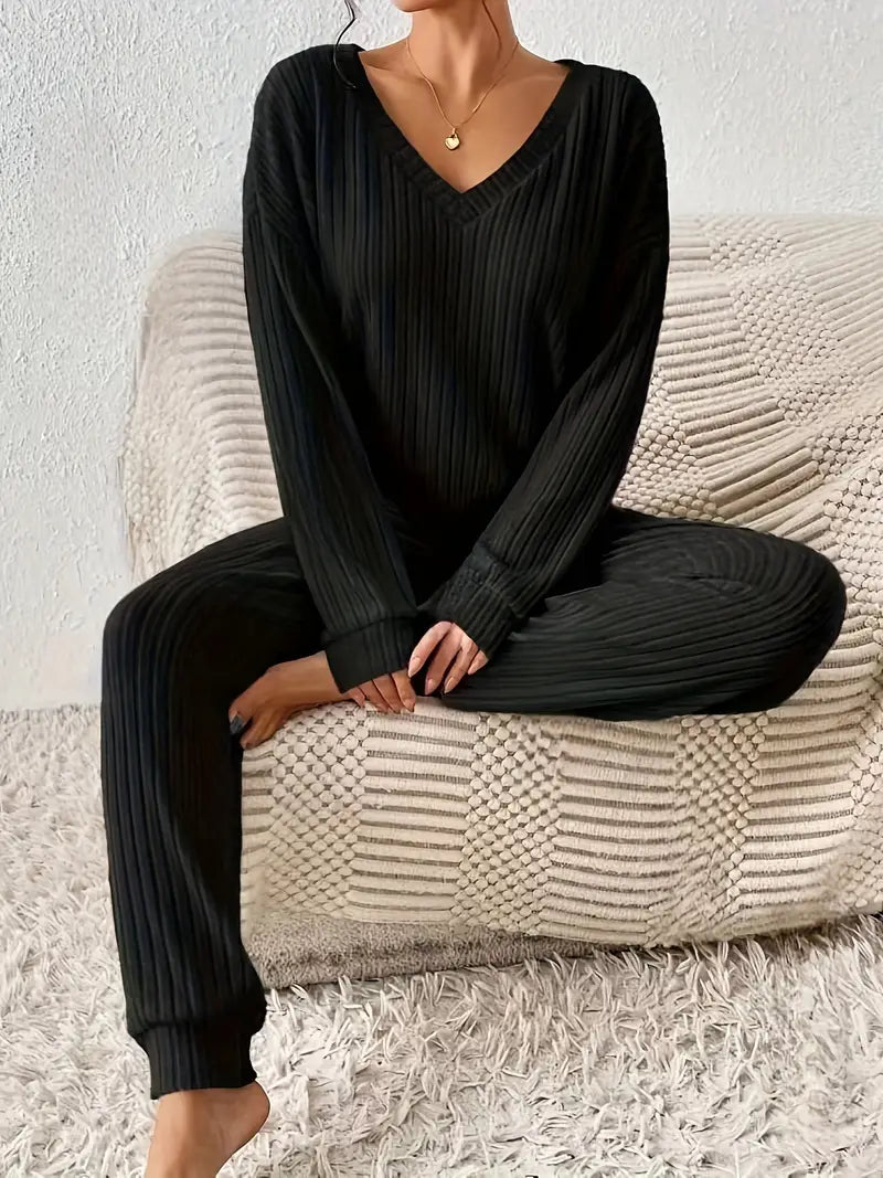 Perle | Ensemble deux pièces d'intérieur à col en V pour femme - Image 3