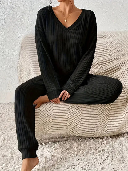 Perle | Ensemble deux pièces d'intérieur à col en V pour femme - Image 3