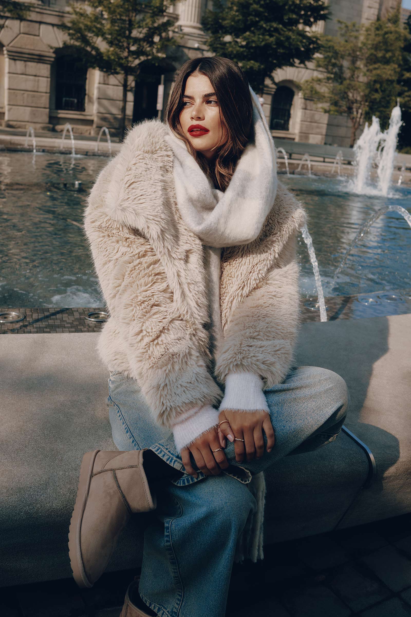 Oriane | Manteau Femme Oversize en Fausse Fourrure - Image 3