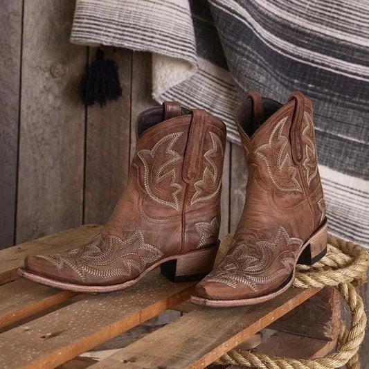 Manon | Bottes de Cowboy Cheville Brodé Femme - Image 1
