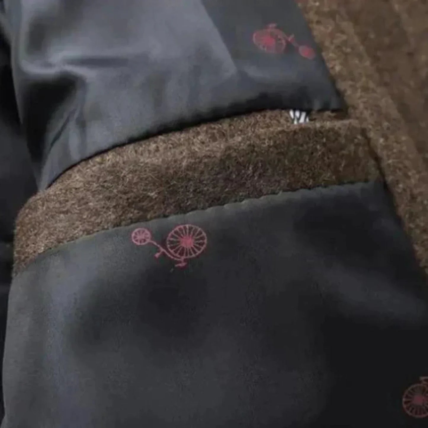 Younès | Manteau mi-long à col montant pour homme - Image 10