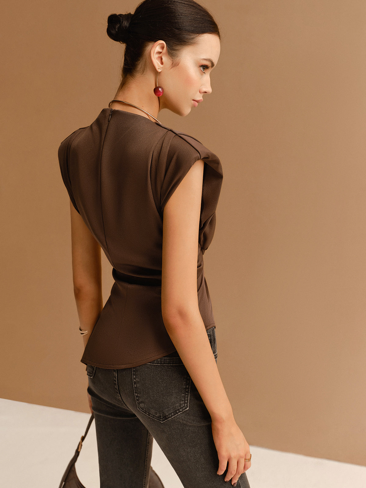 Hyacinthe | Top stylé et asymétrique - Image 7