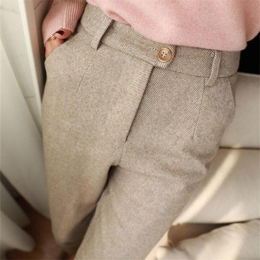 Thibaut | Pantalon plissé à chevrons pour femmes - Image 2
