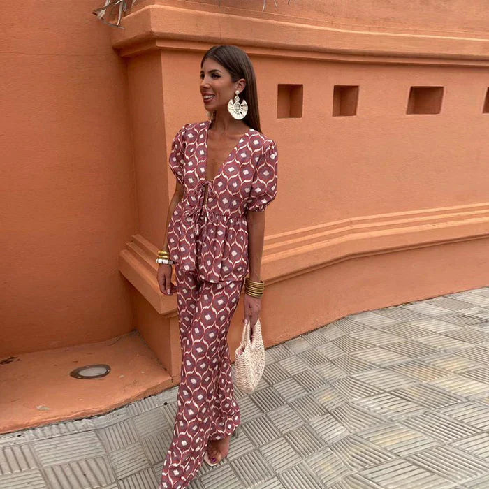 Géraldine | Ensemble deux pièces chic pour un style estival sans effort - Image 1
