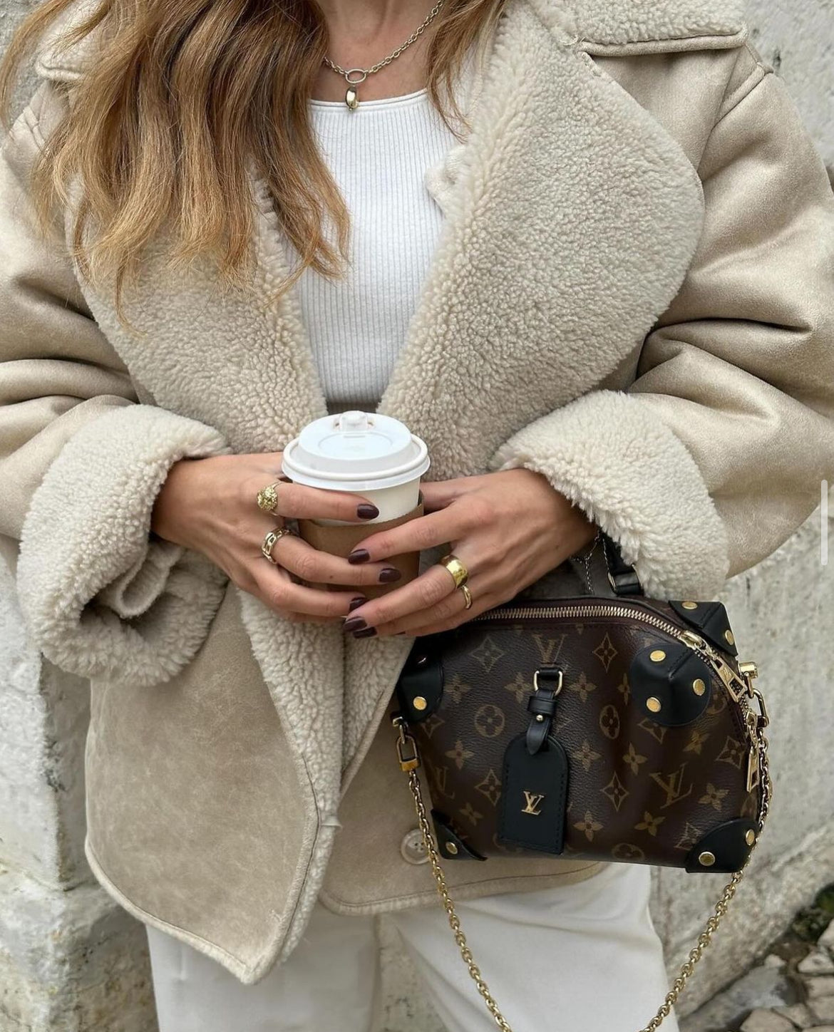 Yasmine | Veste croisée doublée en sherpa pour femme - Image 10