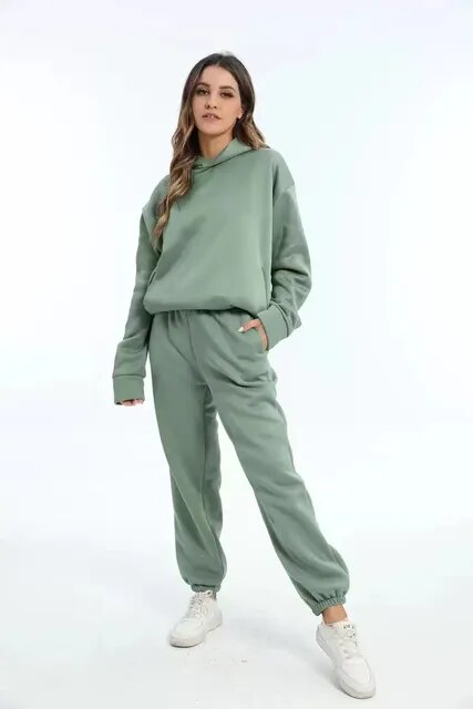 Norah | Ensemble de survêtement à capuche à manches longues pour femme - Image 2
