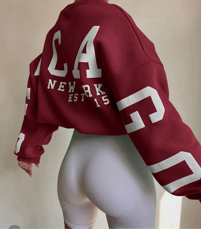 Léonie | Sweat-shirt graphique oversize à col rond pour femme - Image 9