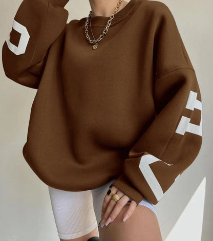 Léonie | Sweat-shirt graphique oversize à col rond pour femme - Image 6