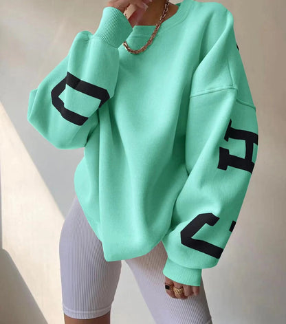 Léonie | Sweat-shirt graphique oversize à col rond pour femme - Image 12