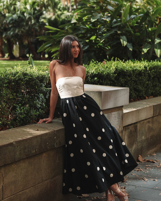 Bérénice | Stylish A-Line Strapless Dress with Polka Dots (Robe bustier à pois) - Image 2