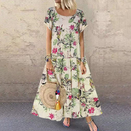 Larissa | Robe à manches courtes à col rond et à imprimé floral - Image 2