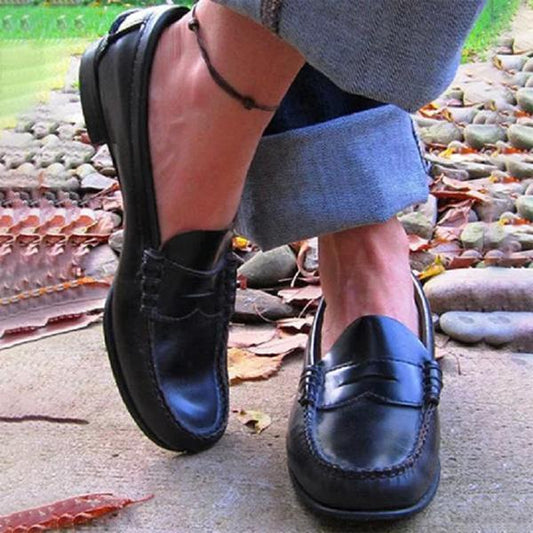Aude | Mocassins élégants en cuir végétal pour femmes - Image 2