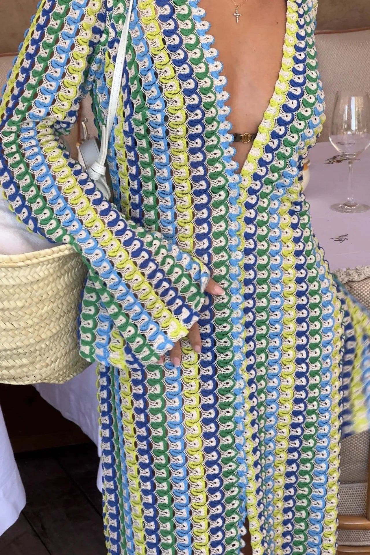 Catarina | Robe longue à rayures en crochet pour la plage et au-delà - Image 6