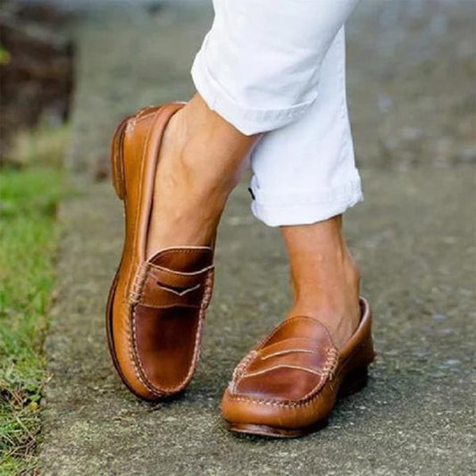 Aude | Mocassins élégants en cuir végétal pour femmes - Image 1