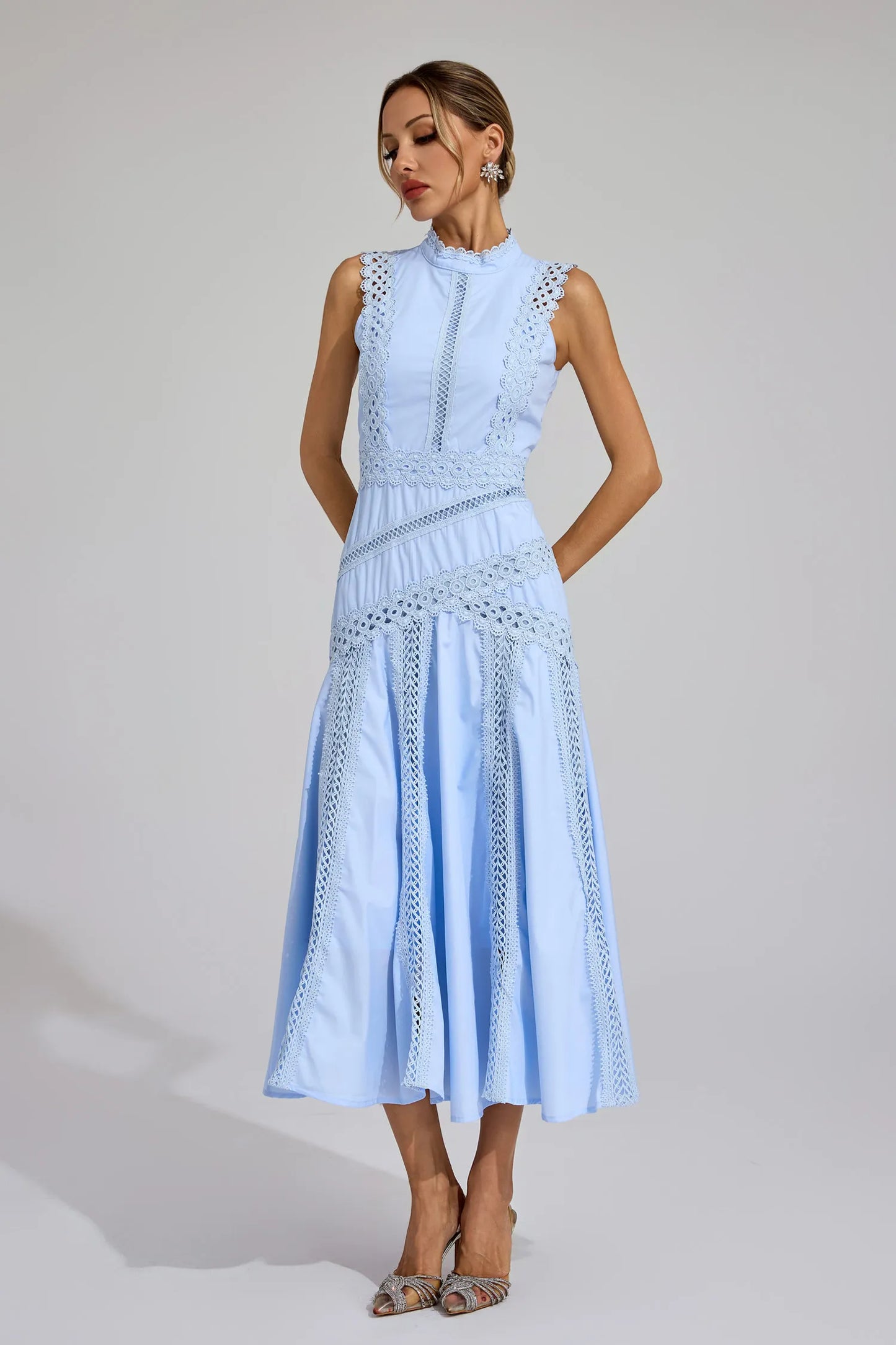Lysa | Robe midi élégante en dentelle pour les occasions spéciales - Image 22